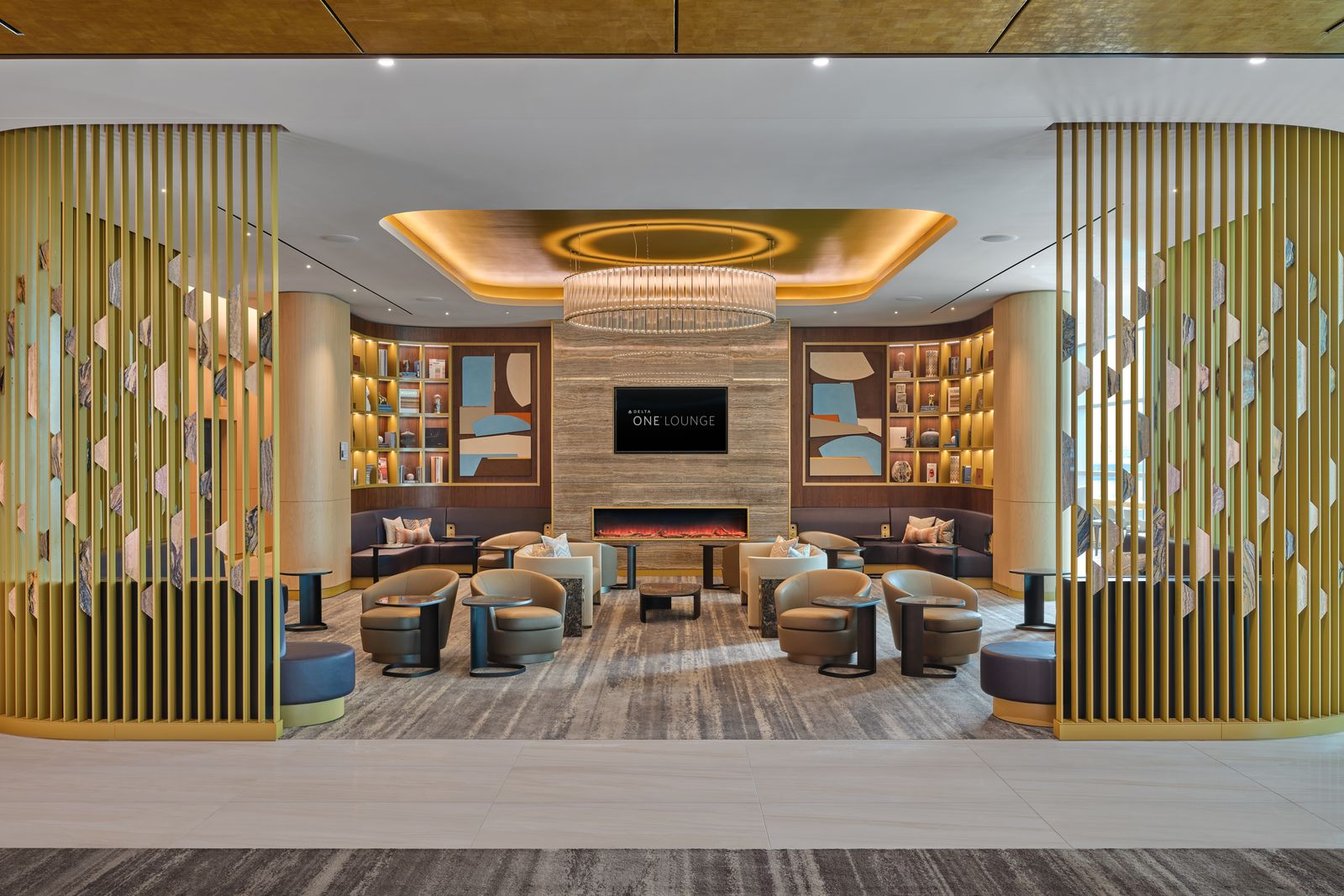 The Best Travel Deals for Maximizing Your Points and Miles in October
