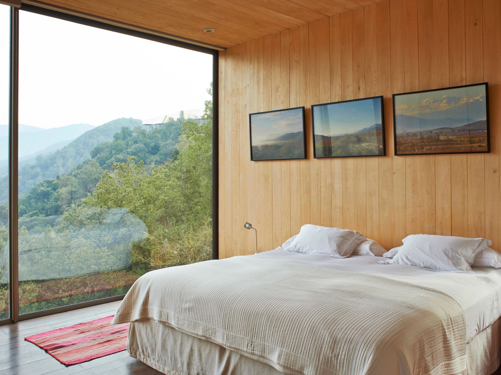 Your Passport to Dreamy Sleep Ends Tonight&-Shop Cyber Monday Mattress Deals Now (2025)