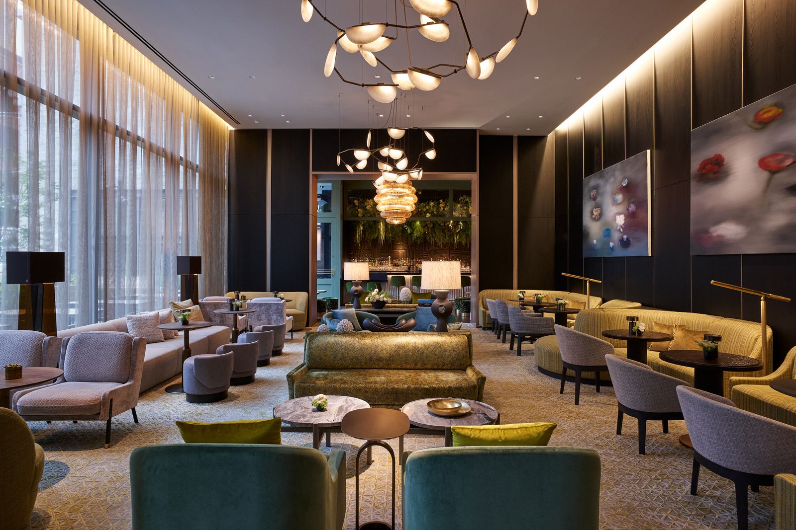 How to Get Bonus Hotel Points and Airline Miles in August 2024